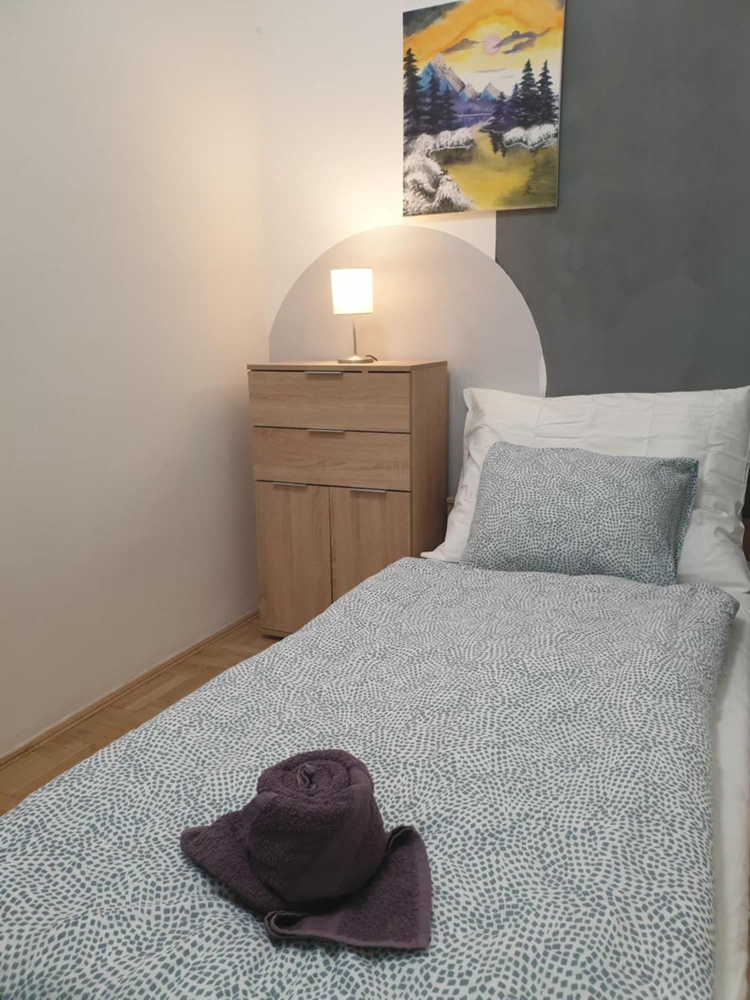 M&Ns Apartment Budapest Bagian luar foto